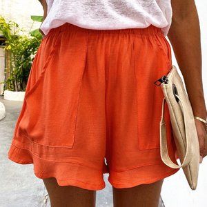 NWT | Básico | Orange Pocket Ruffle-Hem Shorts | Size M